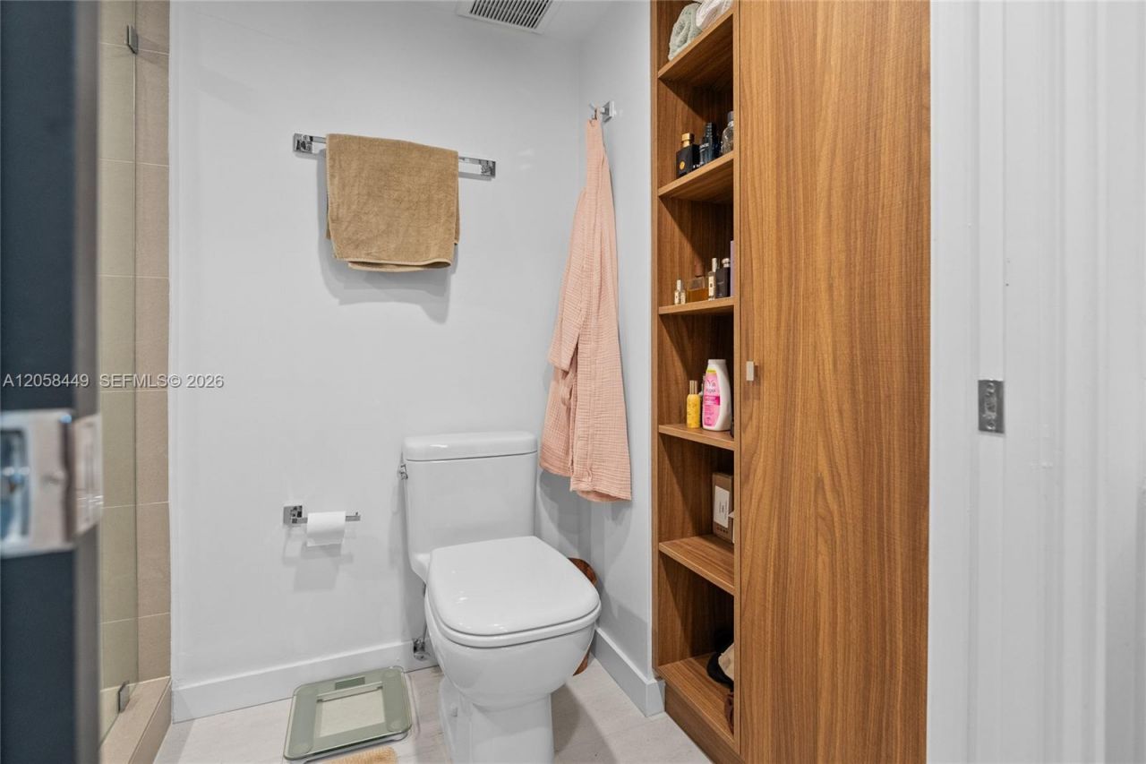 1541 Brickell Ave, Unit A-1902, Miami, FL 33129 Photo