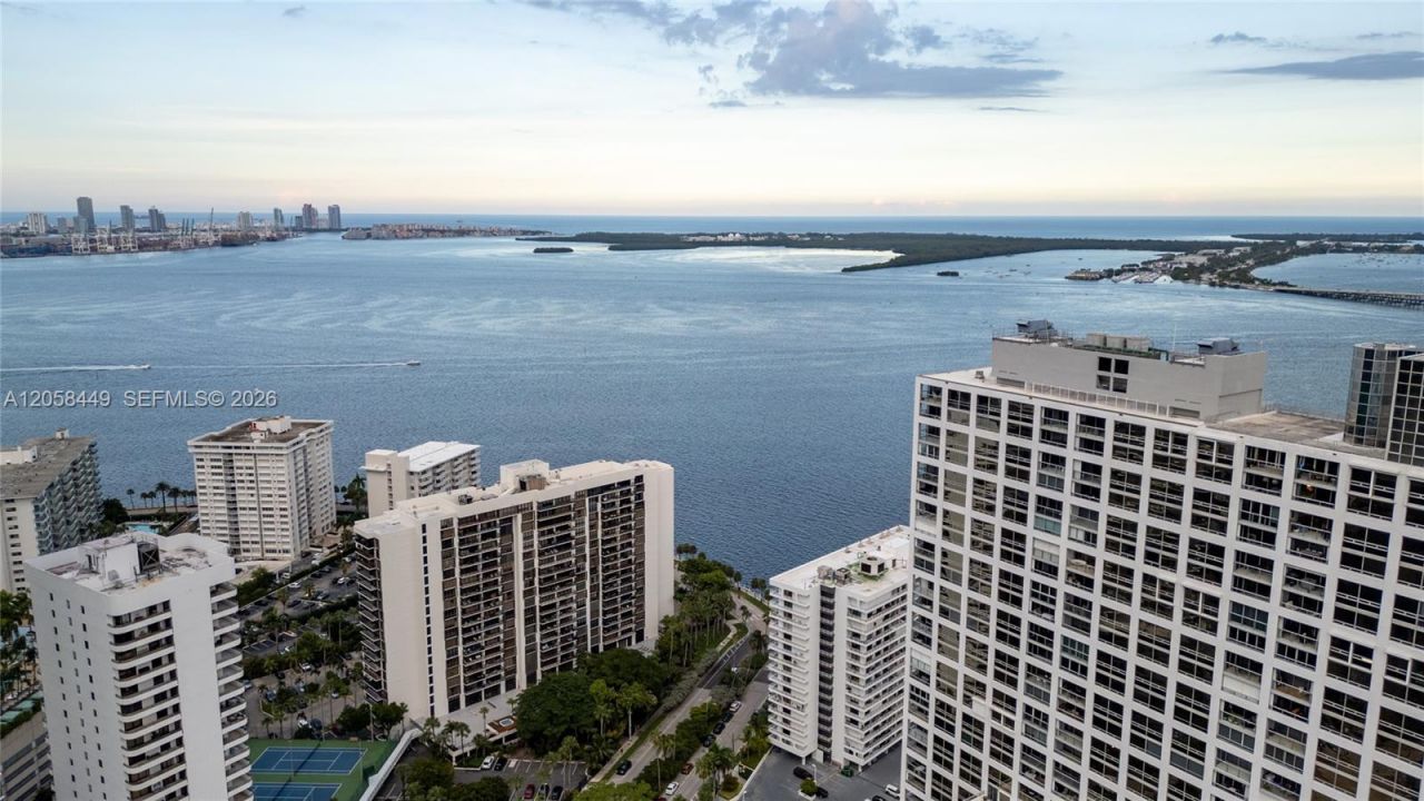 1541 Brickell Ave, Unit A-1902, Miami, FL 33129 Photo