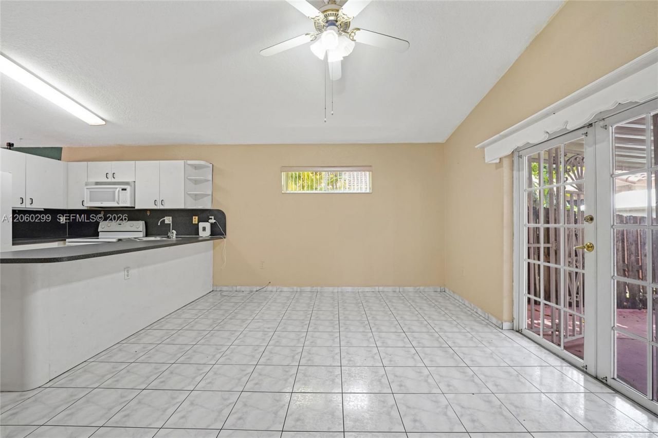 3201 W 76th St , Hialeah, FL 33018 Photo