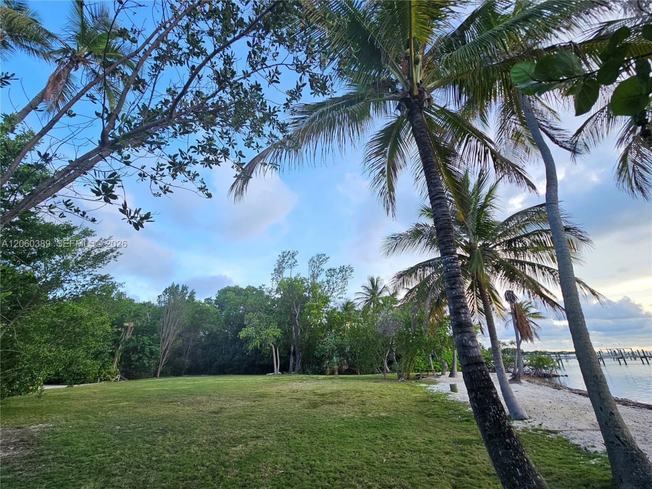 41 Sunset Rd , Key Largo, FL 33037 Photo