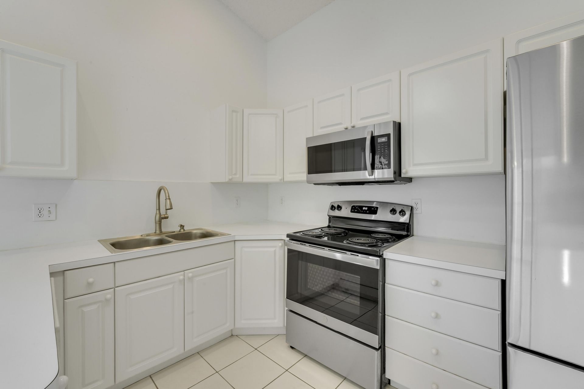 3254 Jog Park Drive, Greenacres, FL 33467 Photo