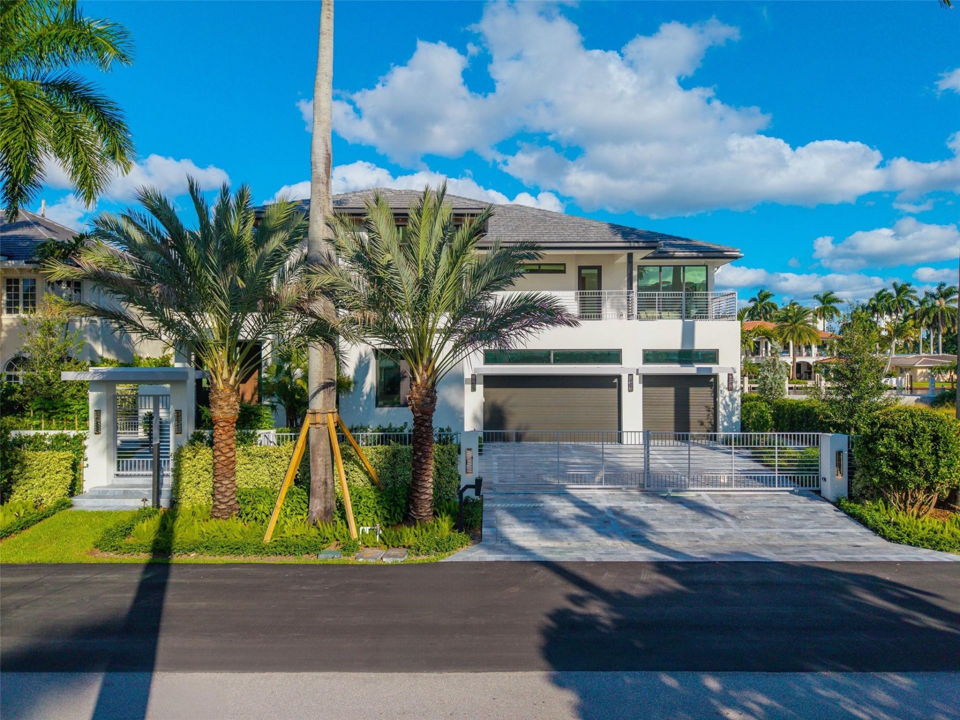 24 Fiesta Way, Fort Lauderdale, FL 33301 Photo