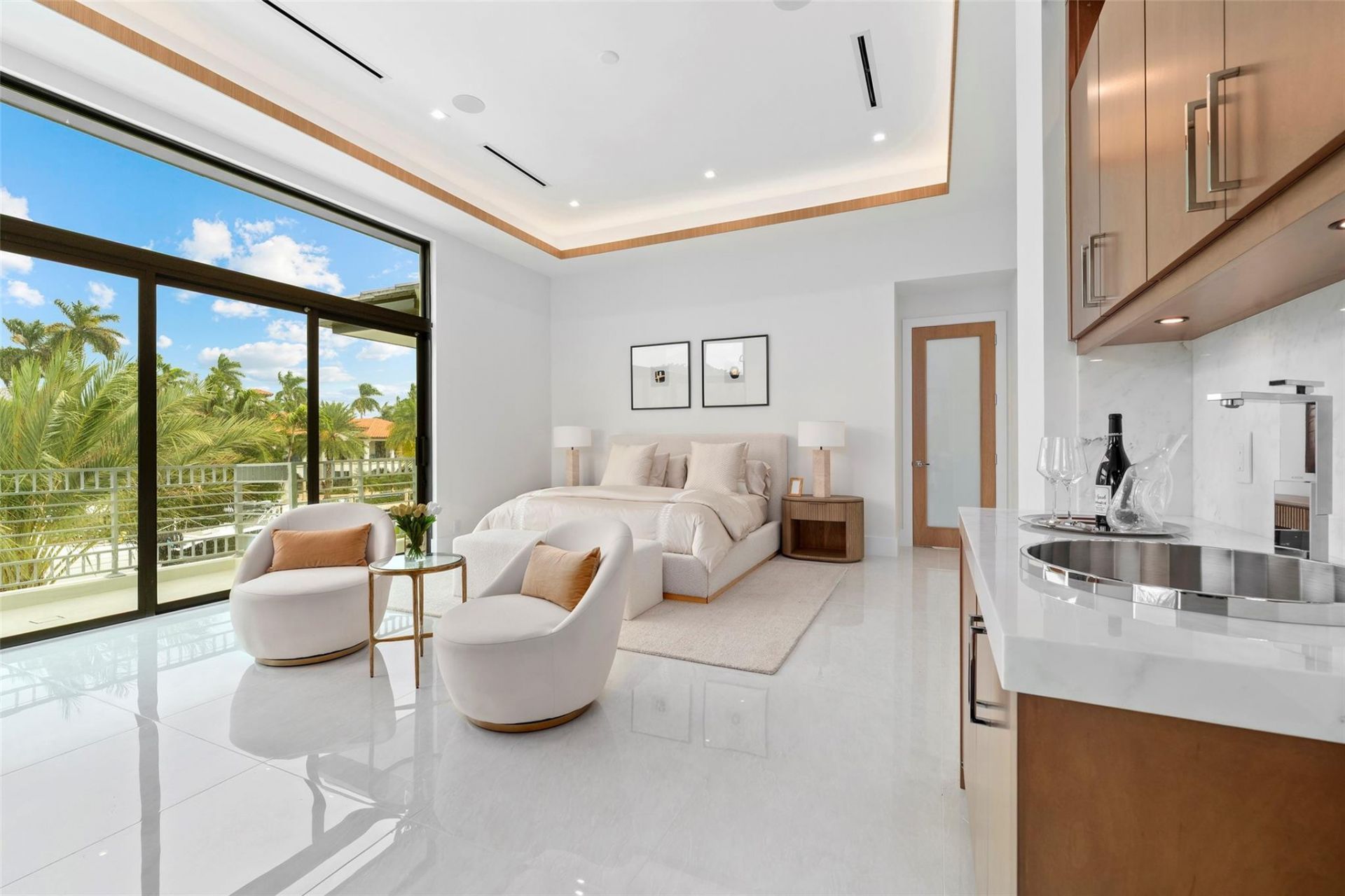 24 Fiesta Way, Fort Lauderdale, FL 33301 Photo