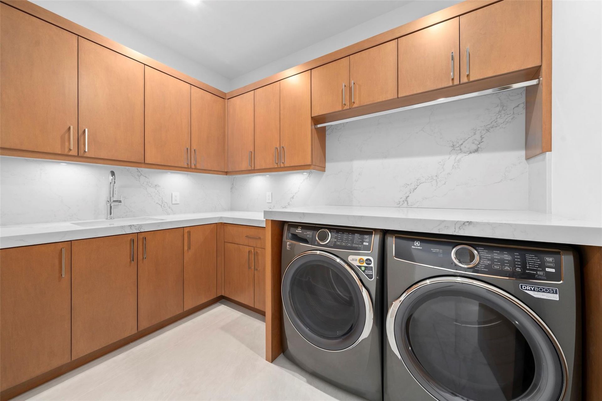 24 Fiesta Way, Fort Lauderdale, FL 33301 Photo