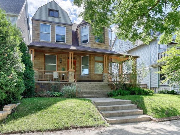 546 N 32nd STREET, Milwaukee, WI 53208
