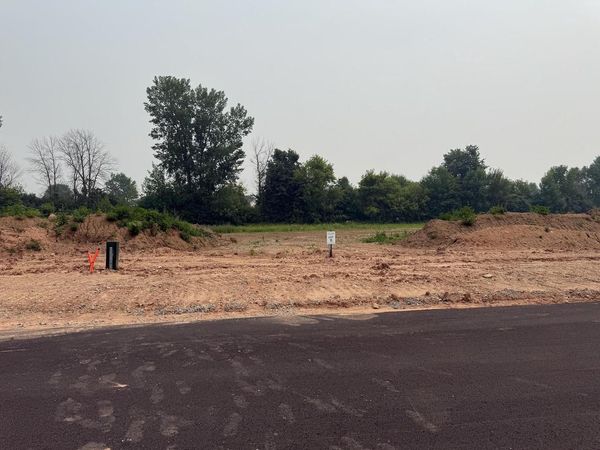 RIDGEWAY DRIVE, Greenville, WI 54942
