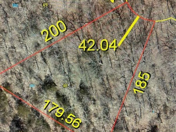 581  CAMELOT Manchester Road, Camdenton, MO 65020