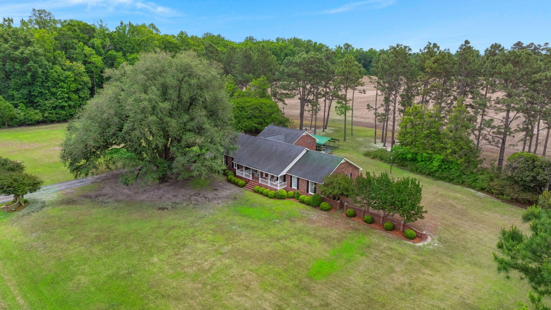 2899 Wire Road Photo 15