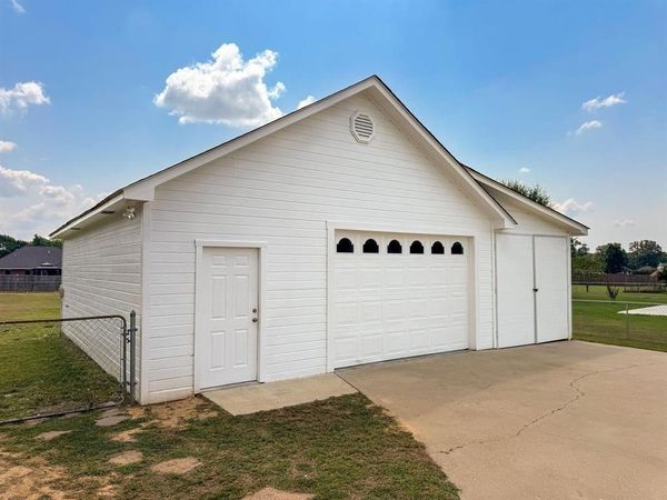 9 Willow Bend , New Boston, TX 75570