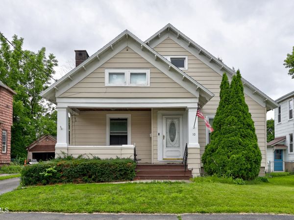 10 Arnold Avenue, Amsterdam, NY 12010