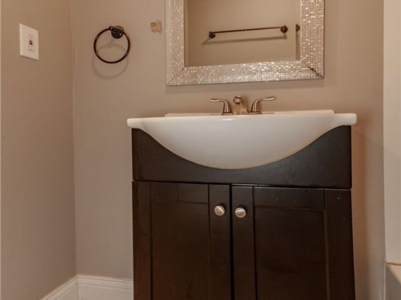 6334 W 130th Street , Brook Park, OH 44142 Photo 16
