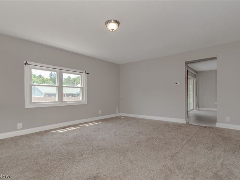 6334 W 130th Street , Brook Park, OH 44142 Photo 5