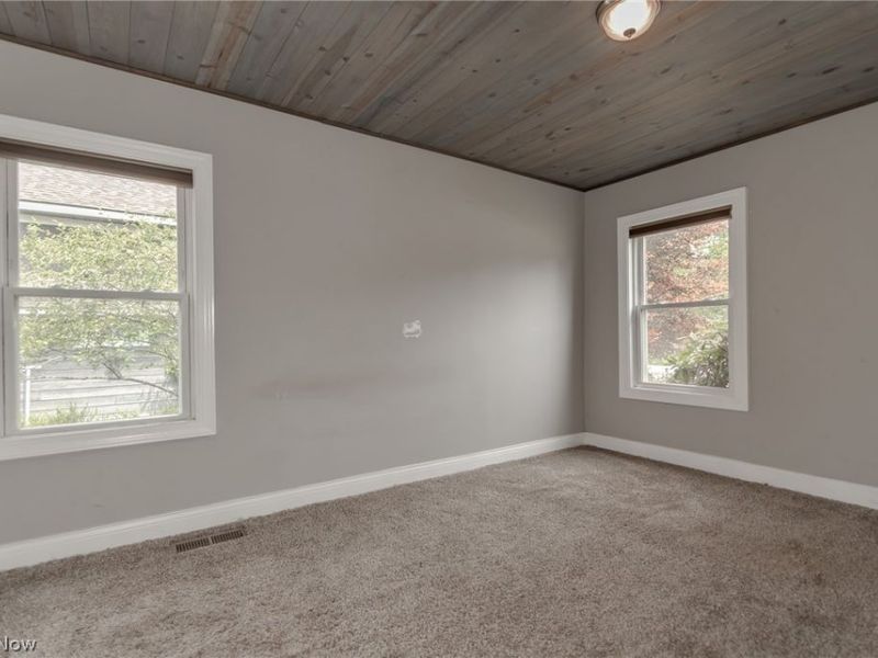 6334 W 130th Street , Brook Park, OH 44142 Photo 7