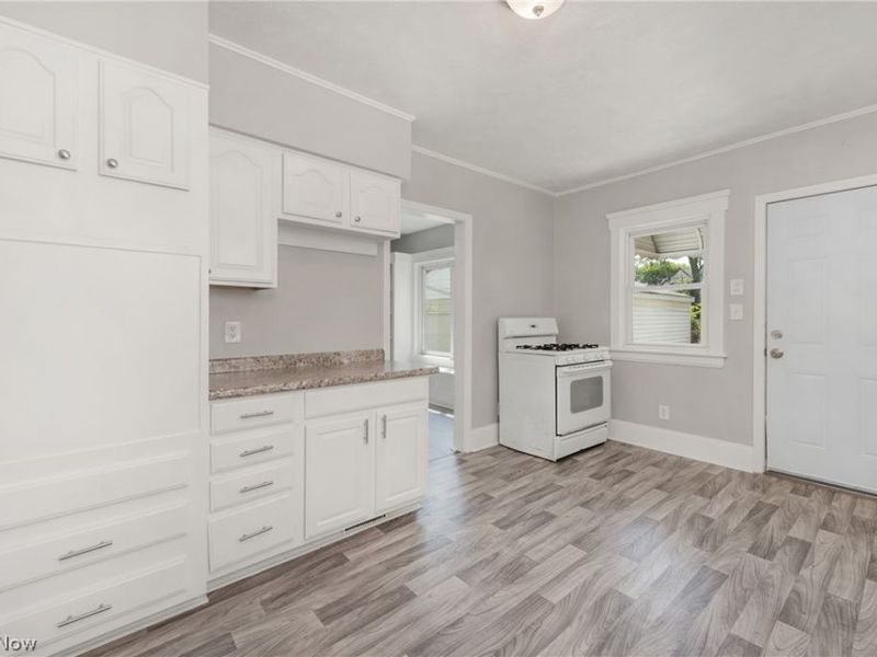 2024 W 99th Street , Cleveland, OH 44102 Photo 23