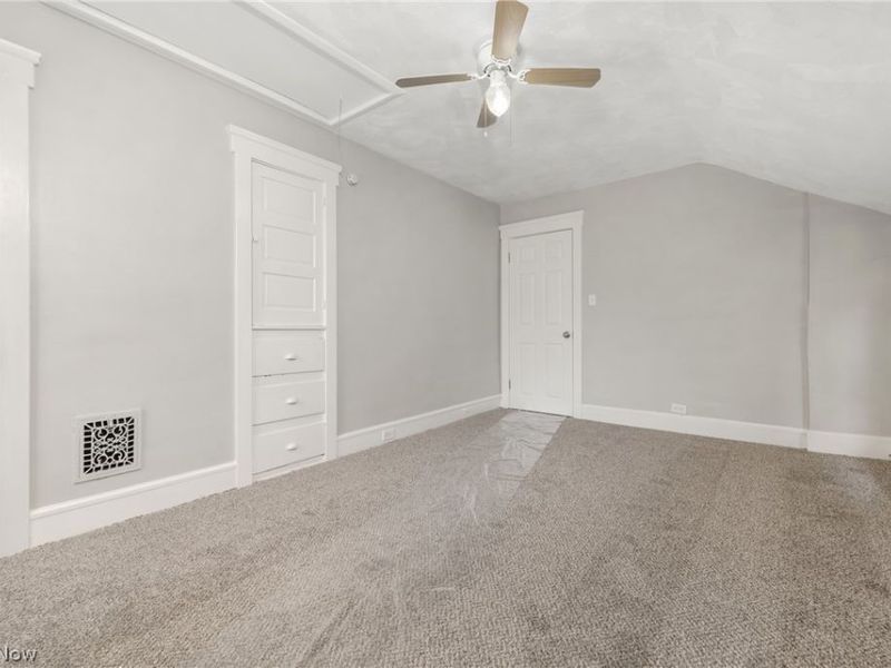 2024 W 99th Street , Cleveland, OH 44102 Photo 32