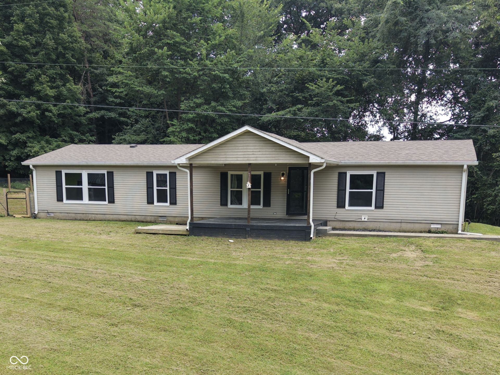 8551 N Lick Creek Road, Morgantown, IN 46160 Main Photo
