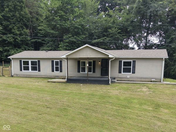 8551 N Lick Creek Road, Morgantown, IN 46160