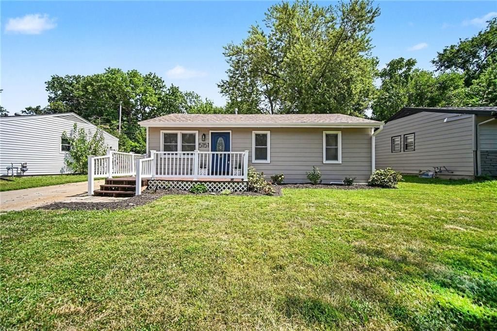 5151 N Corrington Avenue, Kansas City, MO 64119 Main Photo