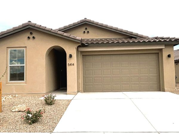 5414 Coneflower Street NE, Rio Rancho, NM 87144