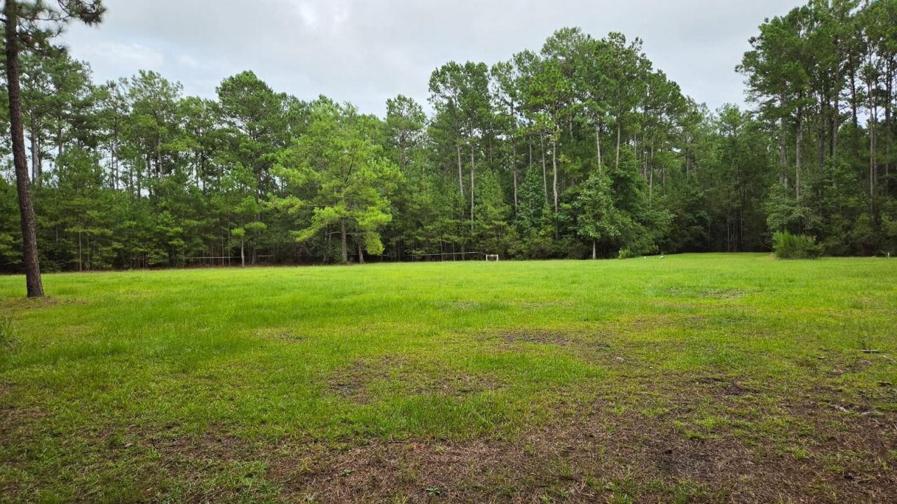 5511 Huckleberry Lane Photo 12
