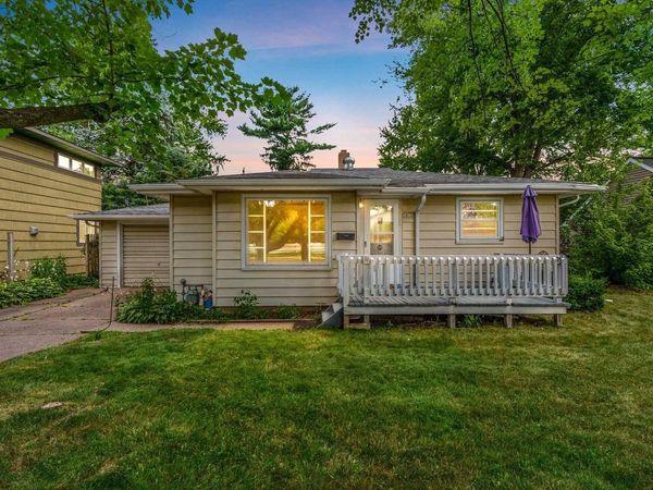 3016 PRAIS STREET, Stevens Point, WI 54481