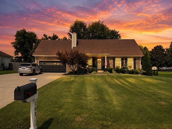 162 Lancashire Dr , Clarksville, TN 37043