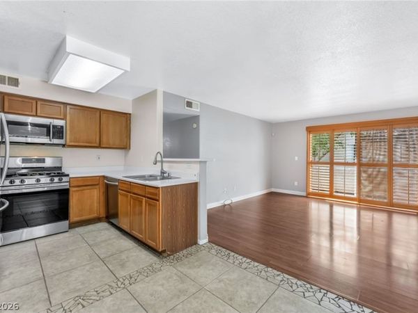 3125 Casey Drive, Unit 202, Las Vegas, NV 89120