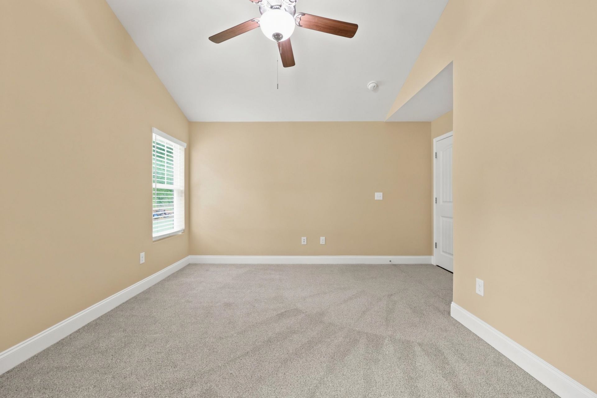 920 Foxtail Dr.  Photo 20