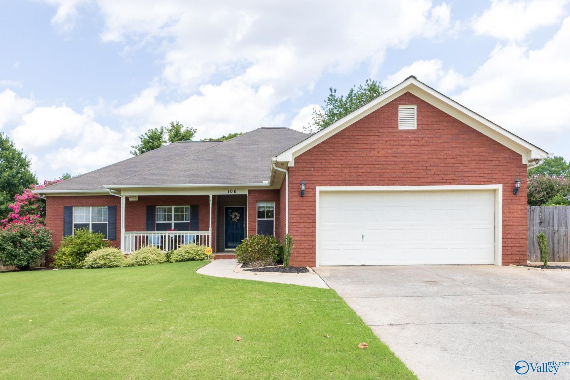 106 Tumbleweed Drive, Madison, AL 35758 Main Photo