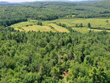 00 East Washington Road, Hillsborough, NH 03244