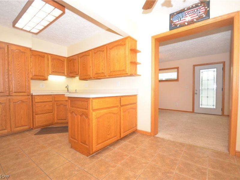 530 Roosevelt Avenue , Cuyahoga Falls, OH 44221 Photo 10