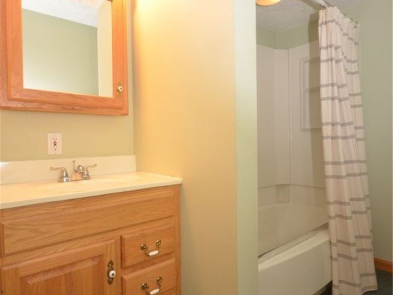 530 Roosevelt Avenue , Cuyahoga Falls, OH 44221 Photo 26