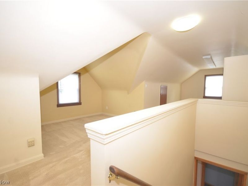 530 Roosevelt Avenue , Cuyahoga Falls, OH 44221 Photo 30
