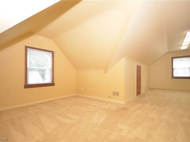 530 Roosevelt Avenue , Cuyahoga Falls, OH 44221 Photo 33