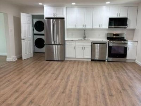 3313 TAYLOR AVENUE, BRISTOL, PA 19007