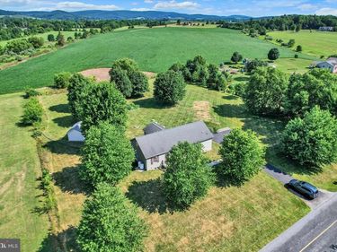 1017 RAILROAD LANE, ORRTANNA, PA 17353