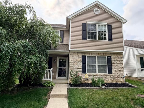 9327 Polaris Green Drive , Columbus, OH 43240