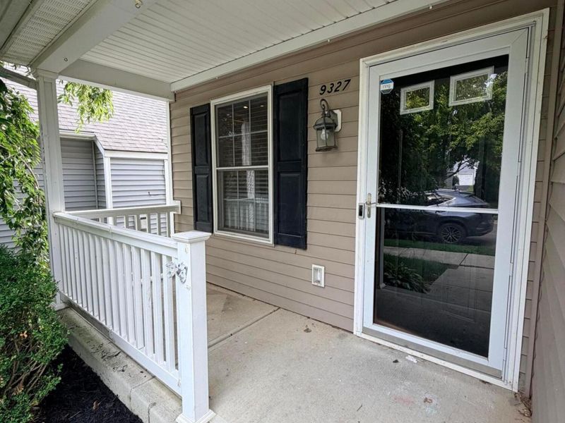 9327 Polaris Green Drive , Columbus, OH 43240 Photo 2