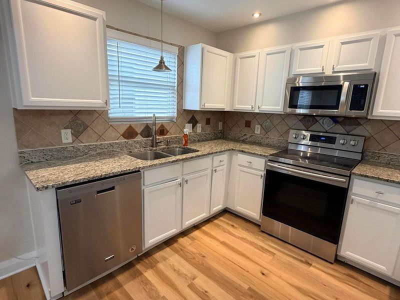 9327 Polaris Green Drive , Columbus, OH 43240 Photo 25