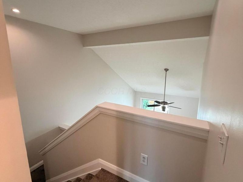 9327 Polaris Green Drive , Columbus, OH 43240 Photo 32