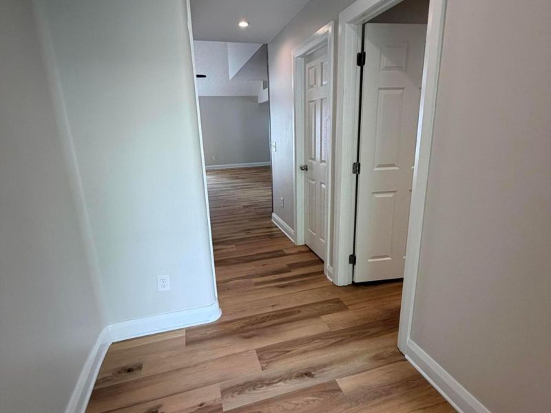9327 Polaris Green Drive , Columbus, OH 43240 Photo 7