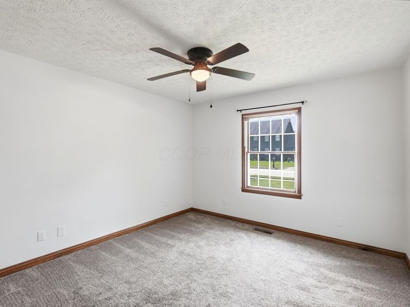 1104 Farmington Lane, Washington Court House, OH 43160 Photo 37