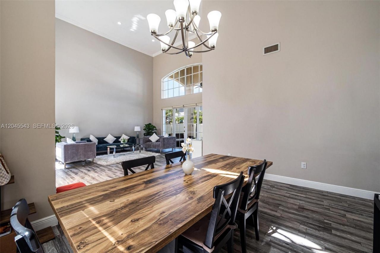 15941 NW 83rd Ave , Miami Lakes, FL 33016 Photo