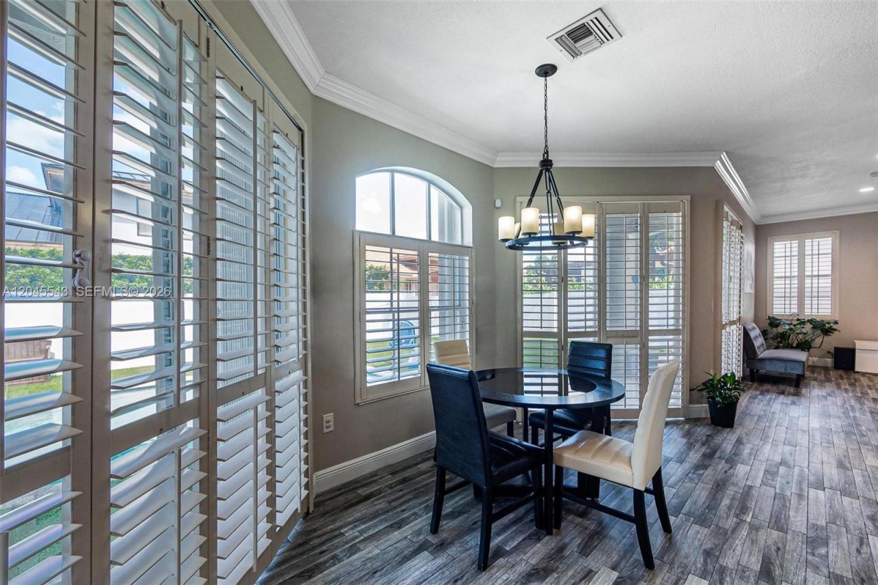 15941 NW 83rd Ave , Miami Lakes, FL 33016 Photo