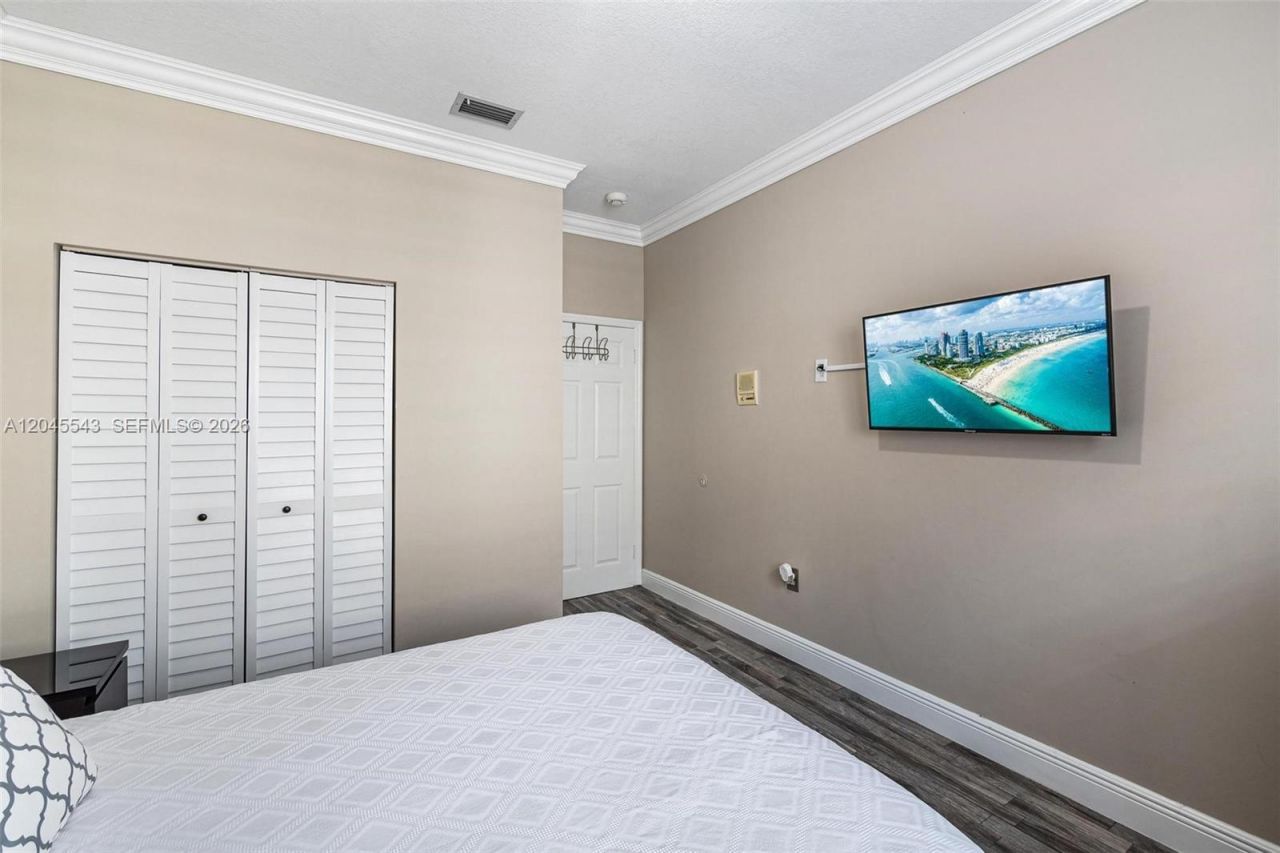 15941 NW 83rd Ave , Miami Lakes, FL 33016 Photo
