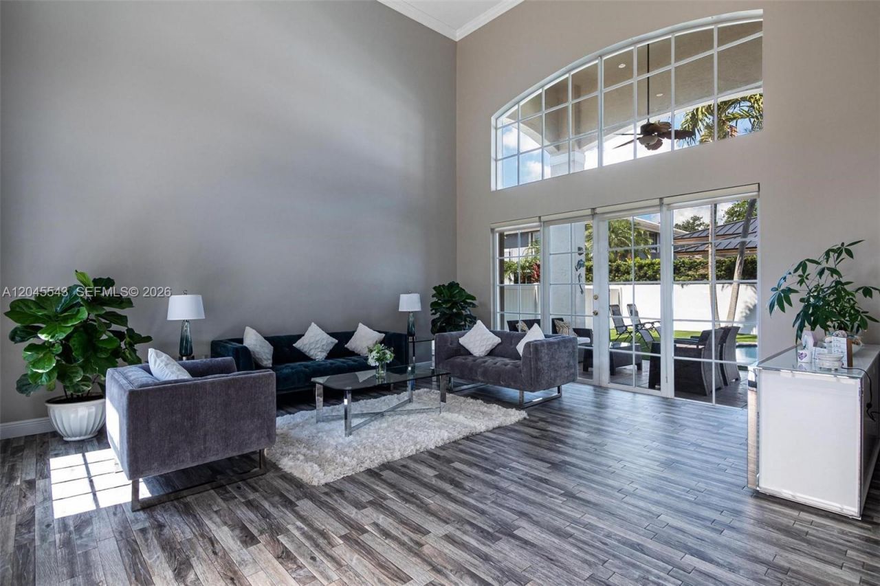 15941 NW 83rd Ave , Miami Lakes, FL 33016 Photo