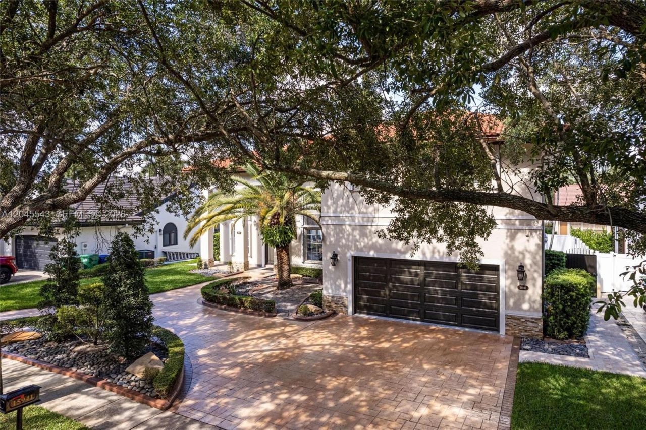 15941 NW 83rd Ave , Miami Lakes, FL 33016 Photo