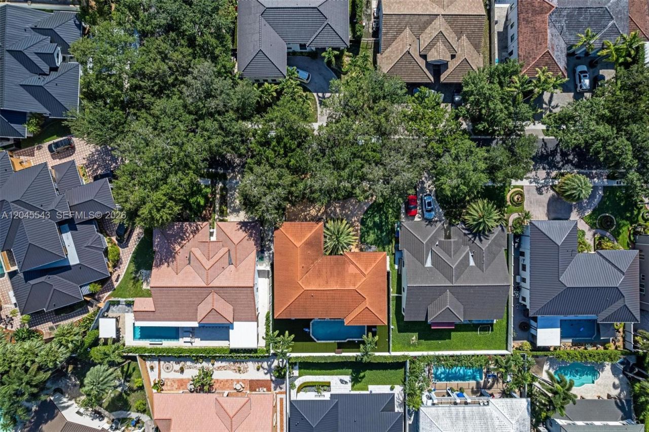 15941 NW 83rd Ave , Miami Lakes, FL 33016 Photo