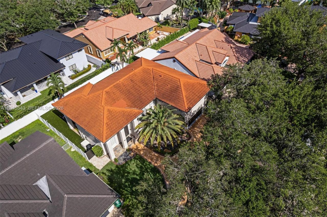 15941 NW 83rd Ave , Miami Lakes, FL 33016 Photo