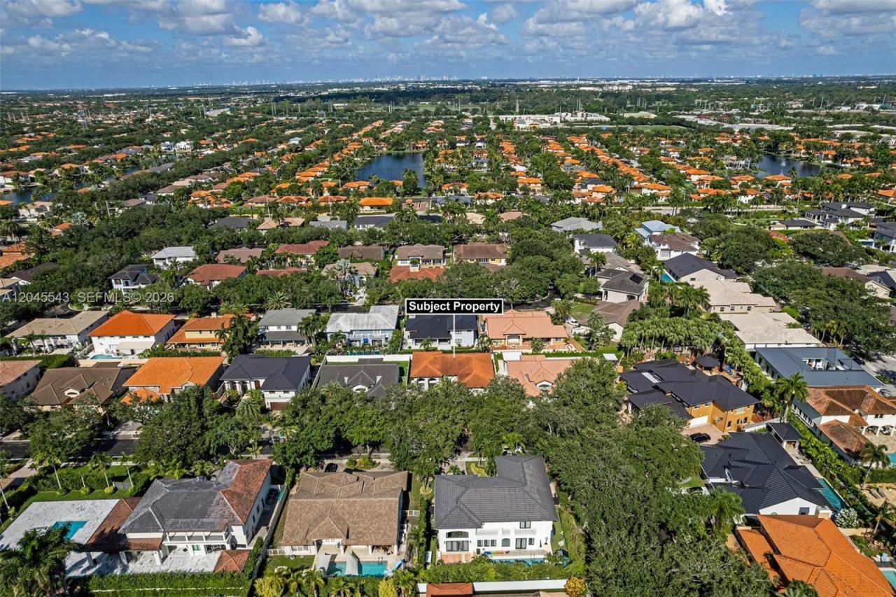 15941 NW 83rd Ave , Miami Lakes, FL 33016 Photo